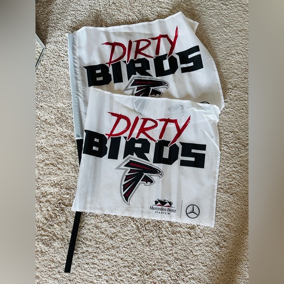 2 Atlanta Falcons Game Day Fan Flags - Picture 2 of 4